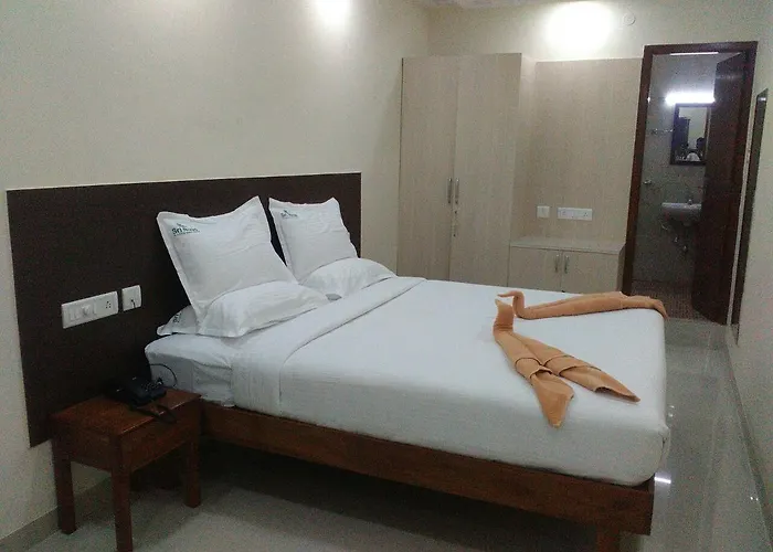Mayiladuthurai Hotels