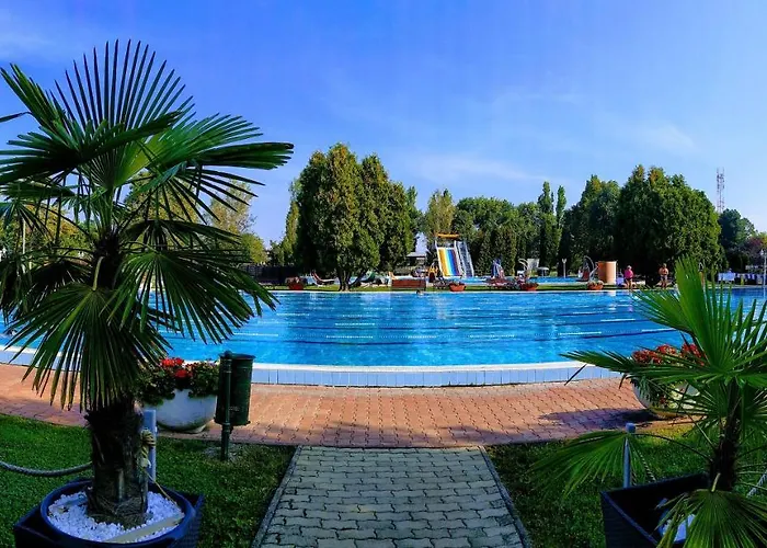 Hotels in Komárom