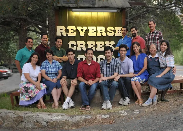 Reverse Creek Lodge