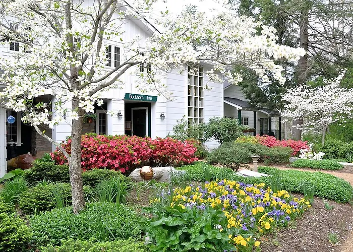 Buckhorn Inn Pittman Center