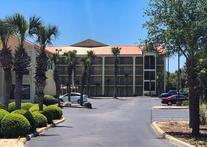 Quality Inn & Suites Miramar Beach