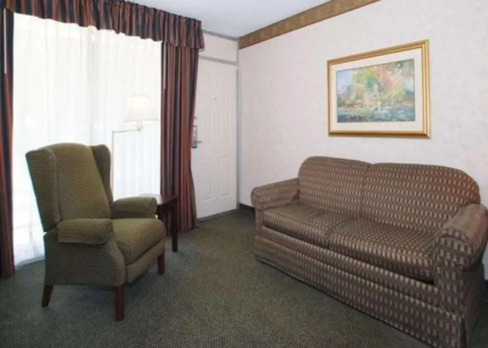 Rodeway Inn Conference Center Crawfordsville