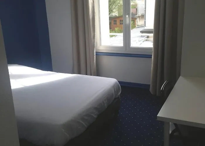 Hotel Les Colombes Verdun