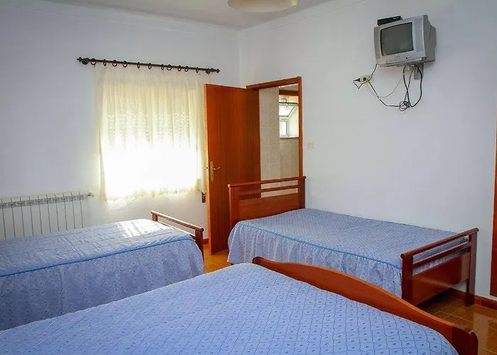 Hospedaria Santa Cruz Seia