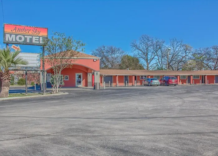 Amber Sky Motel Uvalde