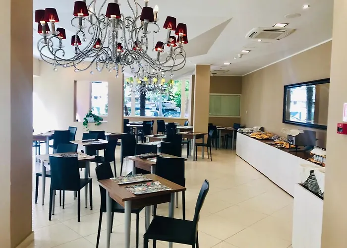 Hotel In Cesenatico