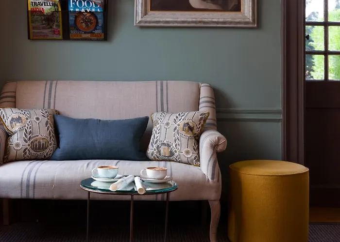 Painswick Hotels