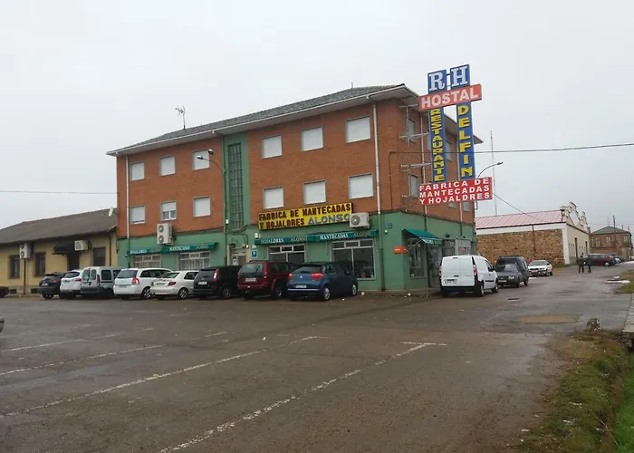 Hostal Residencia Delfin Astorga
