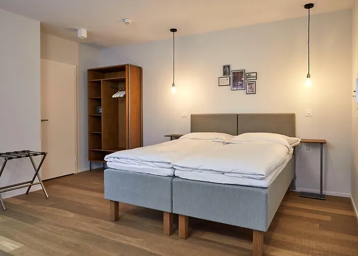 Hotels in Hilterfingen