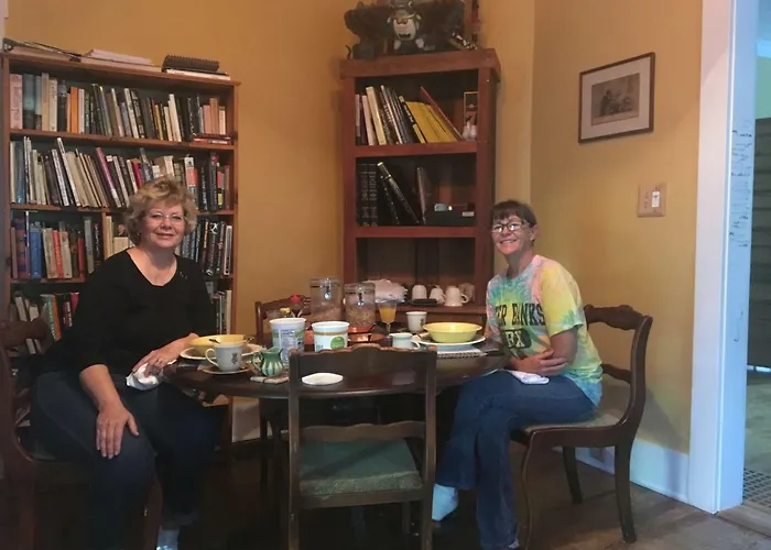 Jonesborough Bed And Breakfast