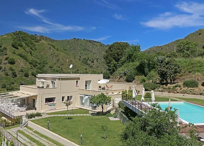 Sikè Holiday Home Taormina