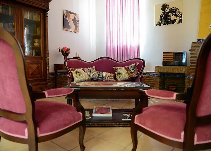 Montellano Hotels