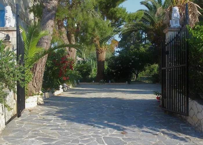 Hoteles en Laganas