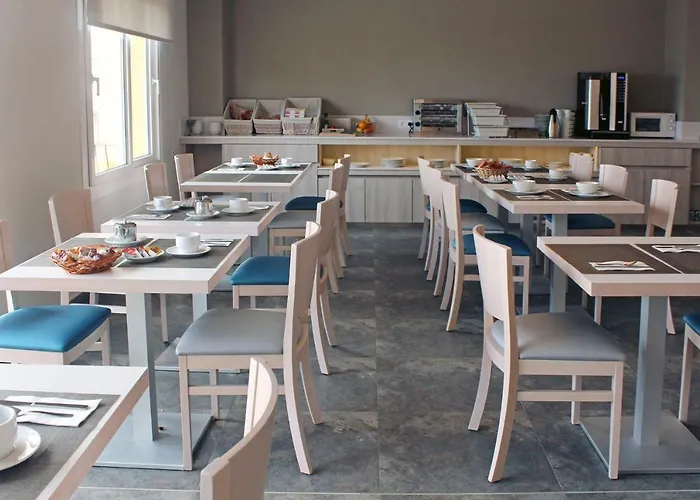 Hotels in Canet De Mar