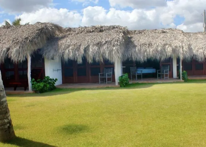 Boca de Yuma Hotels