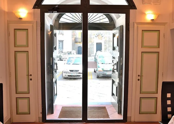 Dimora Dei Guelfi Luxury Rooms