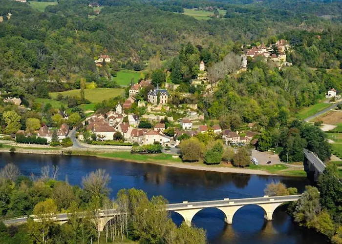 Hôtels à Limeuil