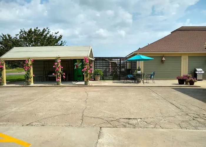 Southern Comfort Suites