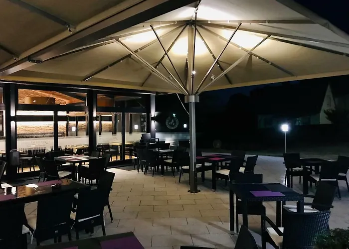 Stadtoldendorf Hotels