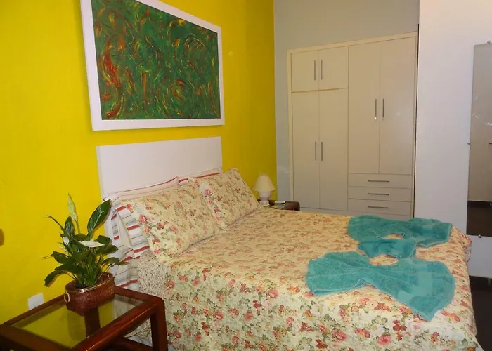 Casa Dois Gatos (Adults Only) Acomodação com café da manhã Cabo Frio