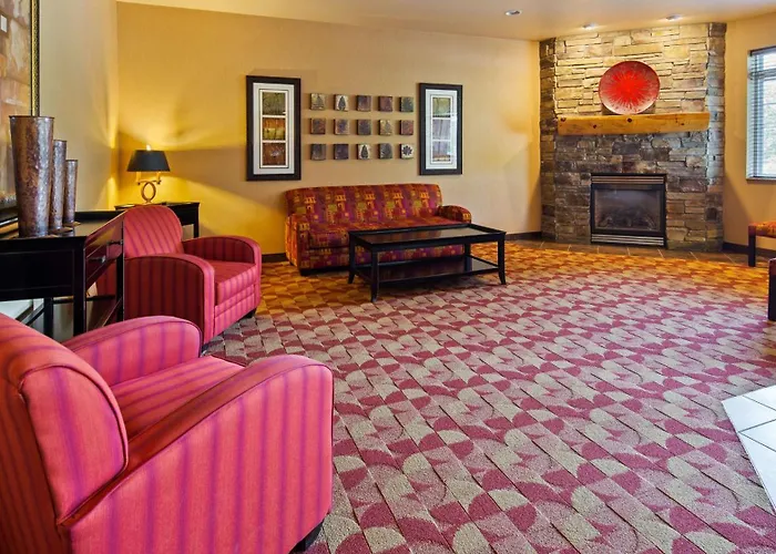 Crandon Hotels