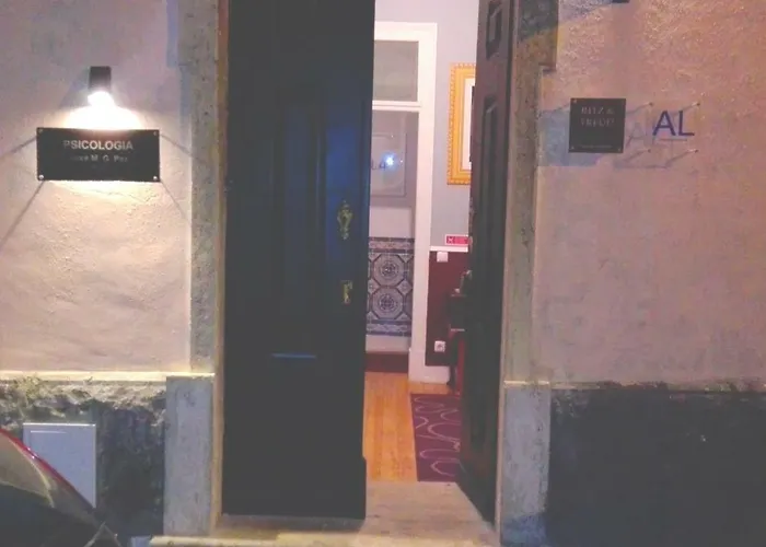 R & Freud Guest House Lissabon