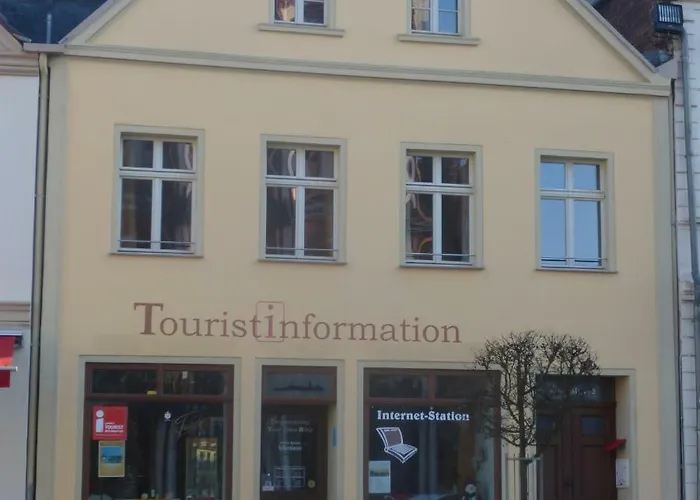 Pension & Ferienwohnung Zum Schmuckgiebel