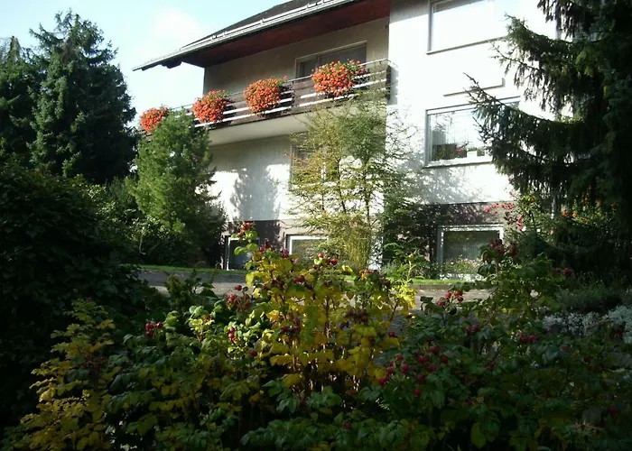 Pension Ferienwohnungen Rosenschlösschen