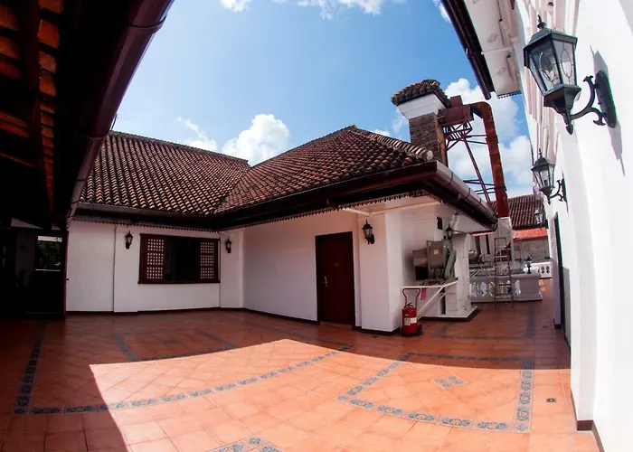 Vigan Plaza Hotel