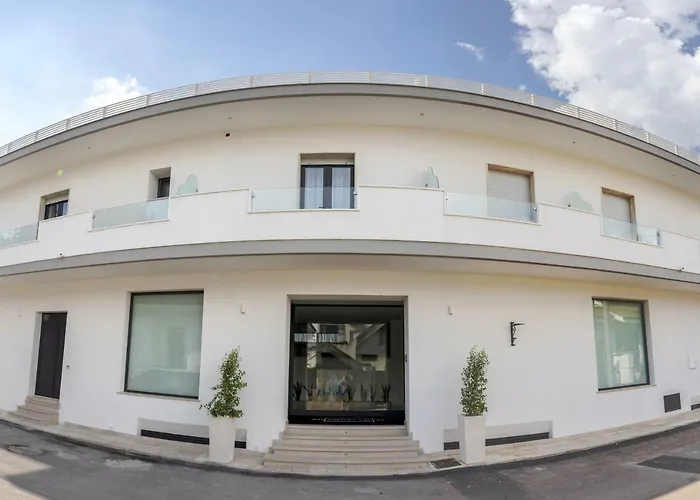 Viamonti Hotel Racale