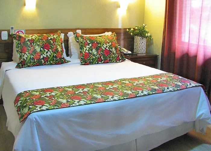 Clinipel Hotel - Emporio & Spa
