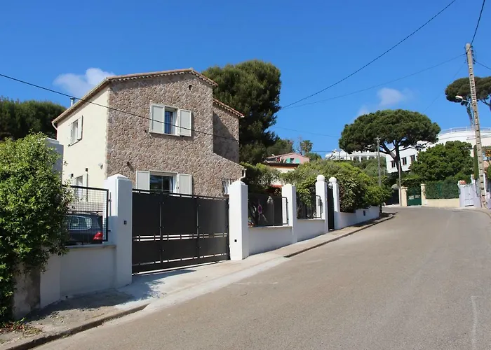 B&B Bessy 10 Antibes