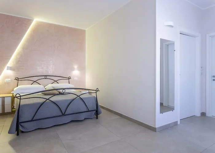 Viamonti Hotel Racale