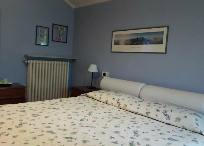 Corte Posta B&B - parcheggio e bagno in camera - ideale per Coppie, Soggiorni di lavoro, Viaggiatori interessati a arte e cultura Mantova