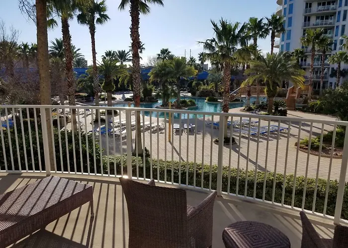 1215 A Slice Of Heaven - Destin! Pool View! Aparthotel