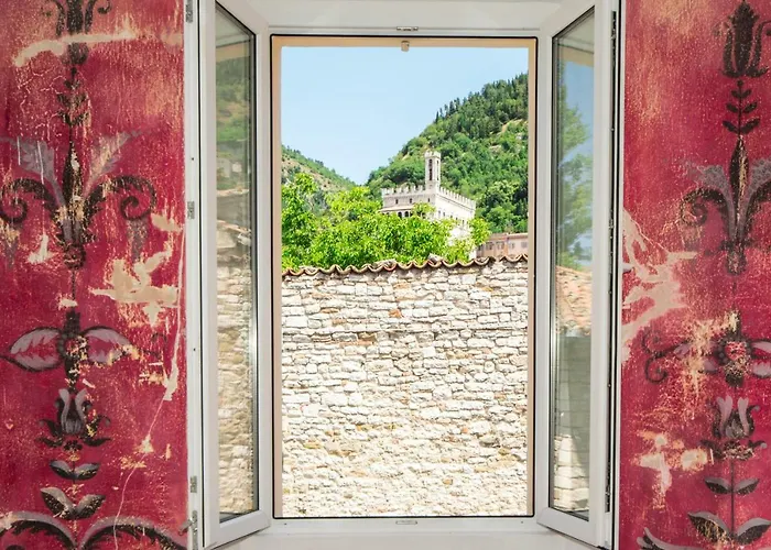 Hotel Porta Marmorea