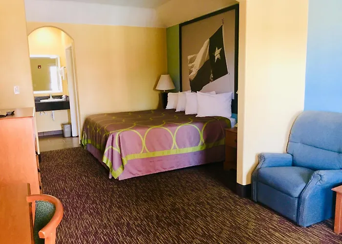Montgomery Hotels