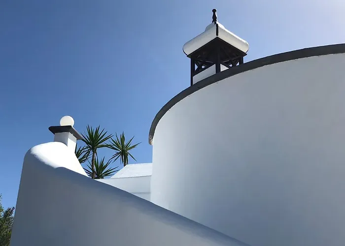 Sol Y Luna Room & Suite Lanzarote Holidays - Heated Pool! Playa Blanca 