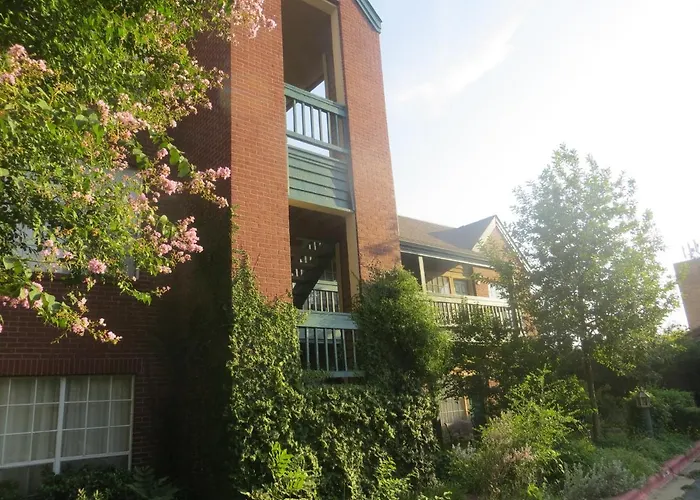 Habitat Suites
