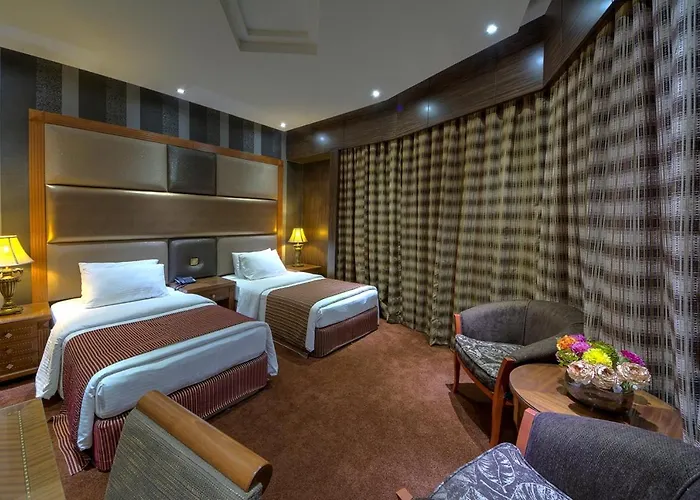 Delmon Palace Hotel Dubai