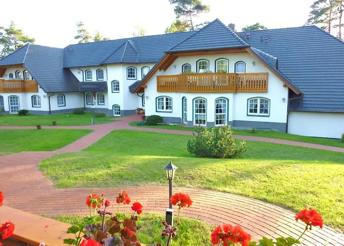 Landhaus Müritzgarten Hotel garni Röbel