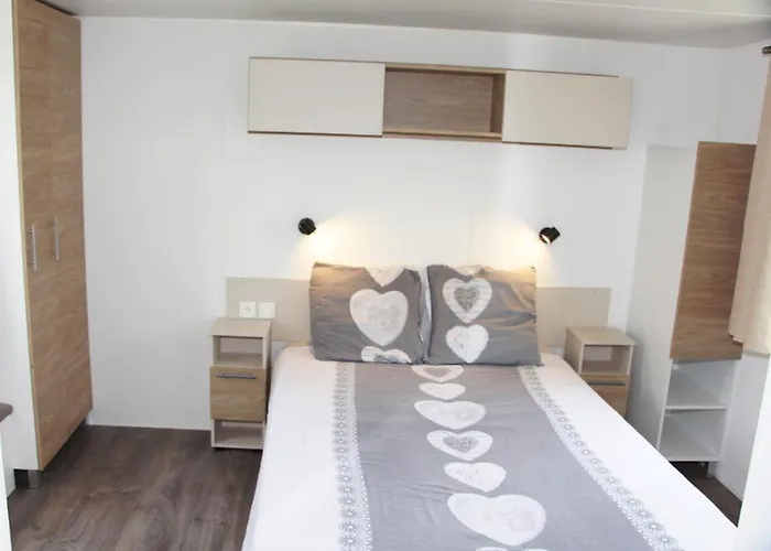 Mobile Home Neuf Az 27 Fréjus