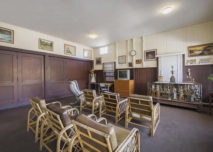 Hotels in Captain Cook