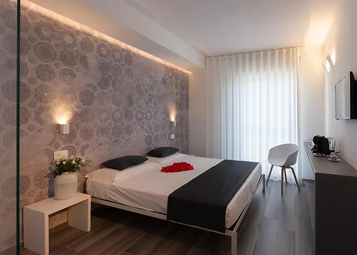 Hotel Mediterraneo