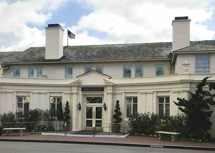 Pebble Beach Hotels