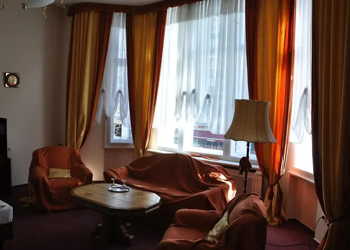Hotel Pension Savoy Am Kurdamm Und Zoo Berlijn