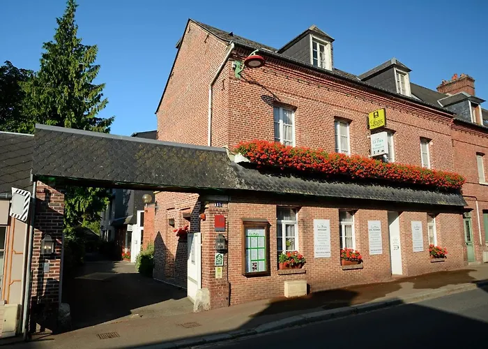 Logis Hôtel Restaurant La Paix