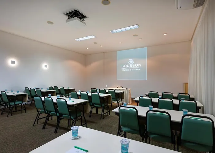 Bourbon Vitoria Hotel