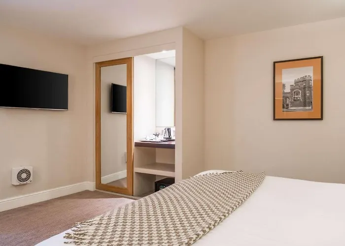 Clarion Collection Harte & Garter Hotel & Spa Windsor