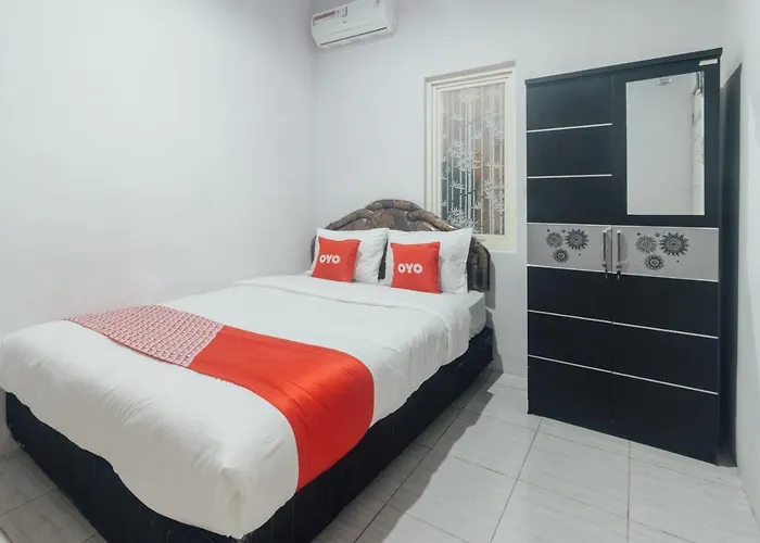 Vaccinated Staff-Oyo 2699 Haven Boarding House Hotel Ambon